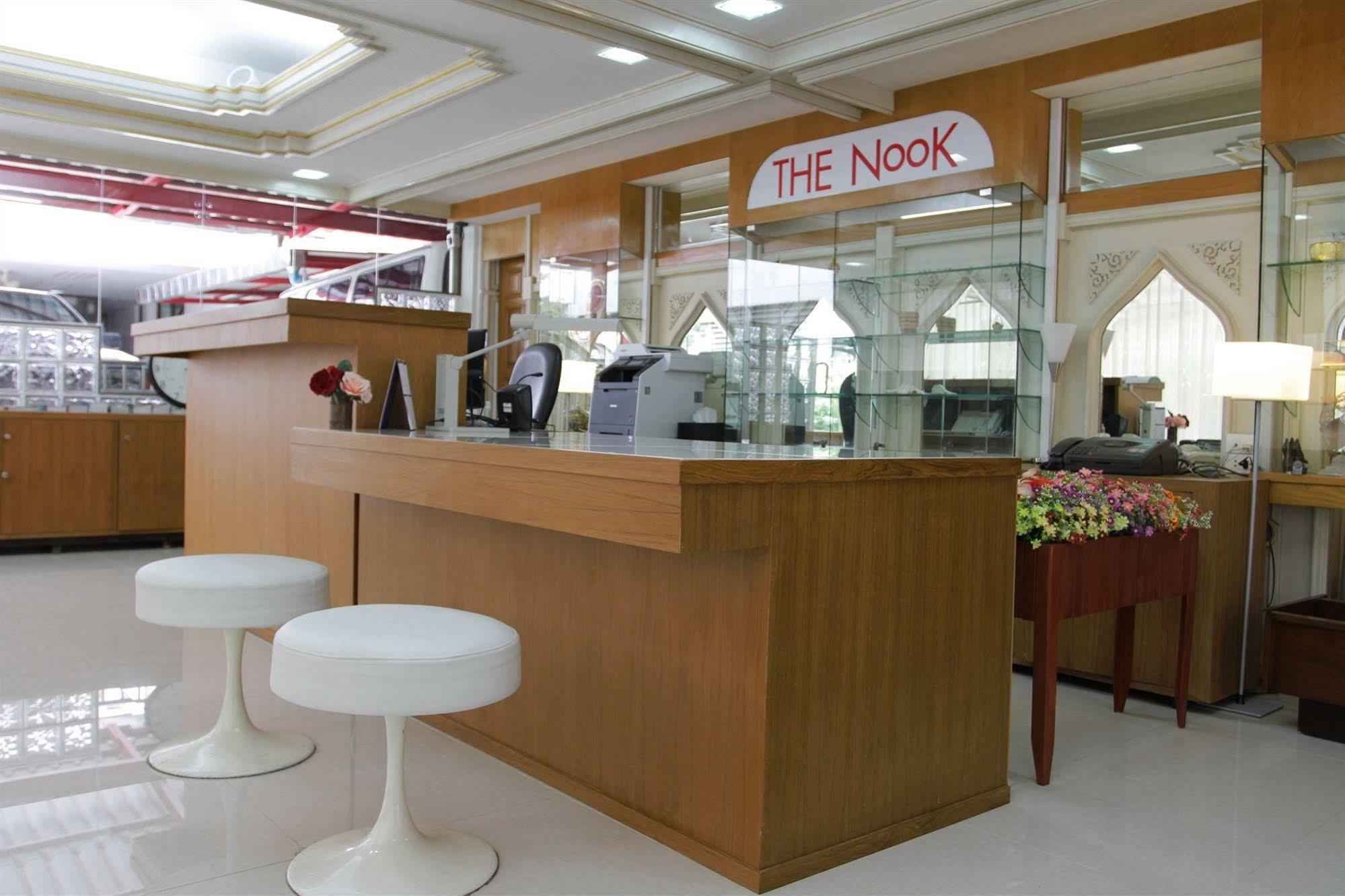 The Nook Pratunam Бангкок Экстерьер фото